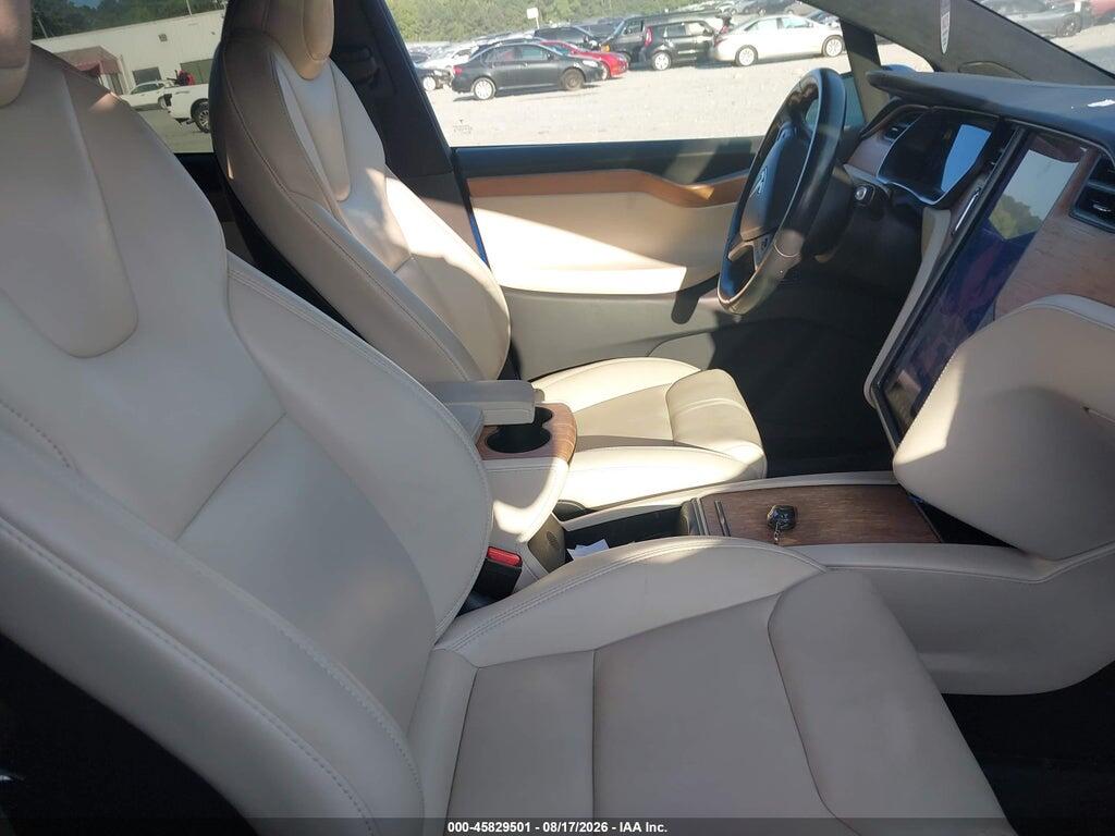 5YJXCBE26LF301289 2020 TESLA MODEL X photo no. 5