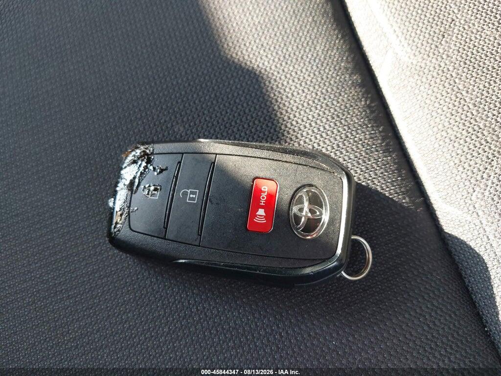 JTND4MBE7R3214383 2024 TOYOTA COROLLA photo no. 11