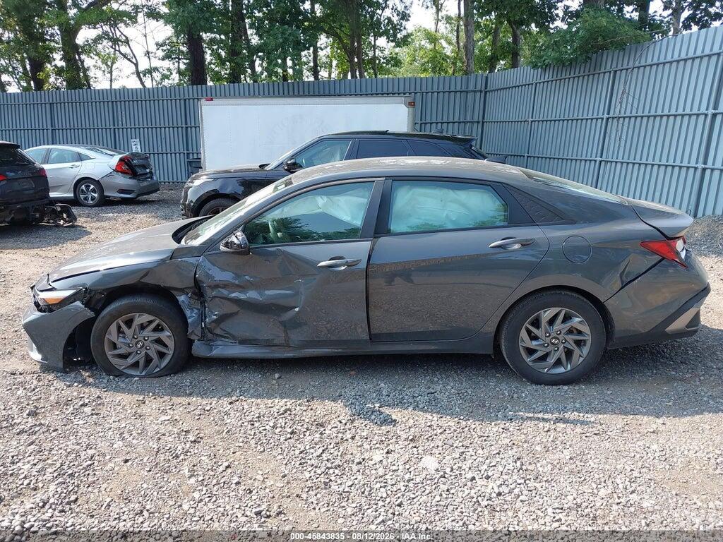 KMHLM4DG9RU849528 2024 HYUNDAI ELANTRA photo no. 6