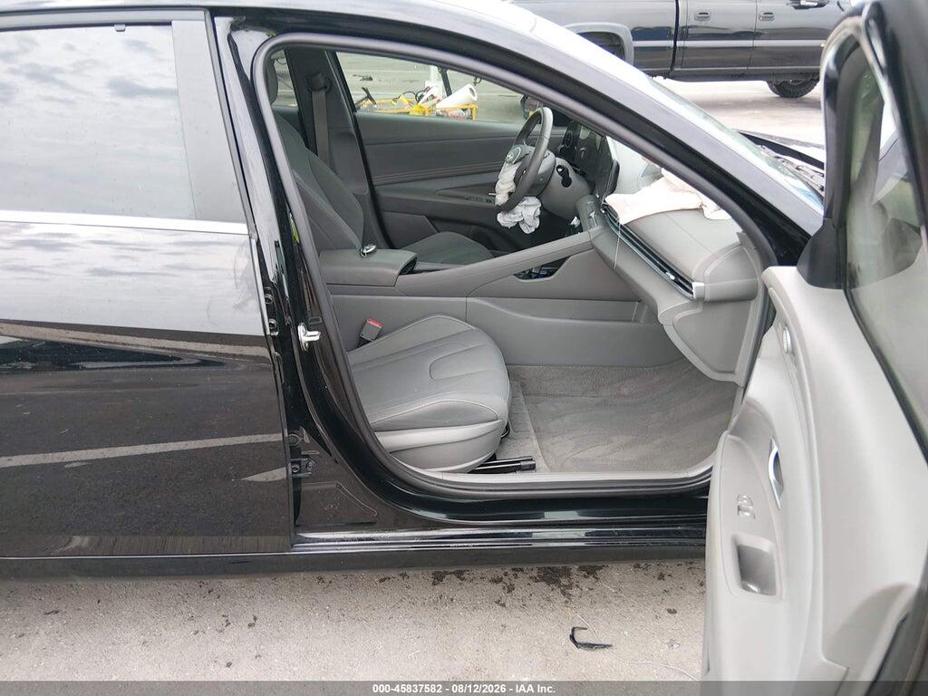 KMHLS4DG8RU812461 2024 HYUNDAI ELANTRA photo no. 5