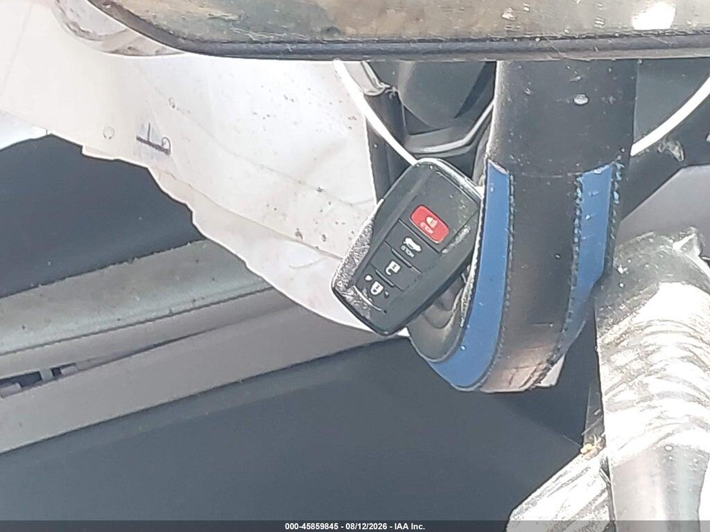 4T1F11AK2PU832273 2023 TOYOTA CAMRY photo no. 11