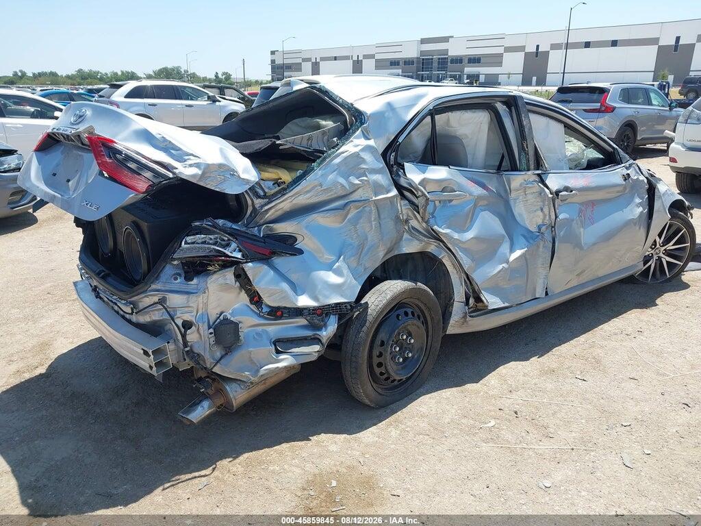 4T1F11AK2PU832273 2023 TOYOTA CAMRY photo no. 4