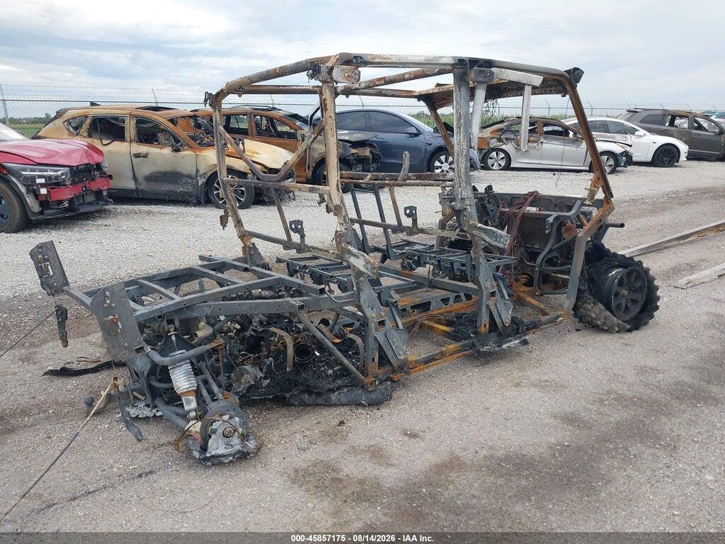 3JBUUAX48PK004615 2023 CAN-AM DEFENDER MAX photo no. 4