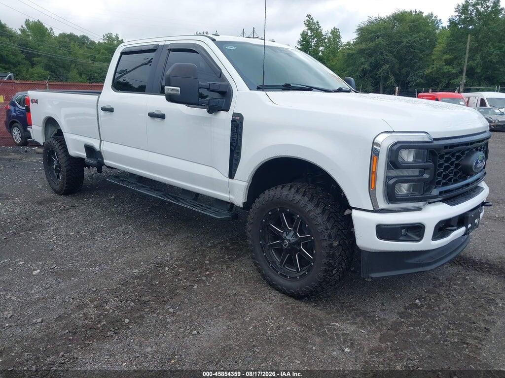 1FT8W3BA4PED39589 2023 FORD F-350 photo no. 1