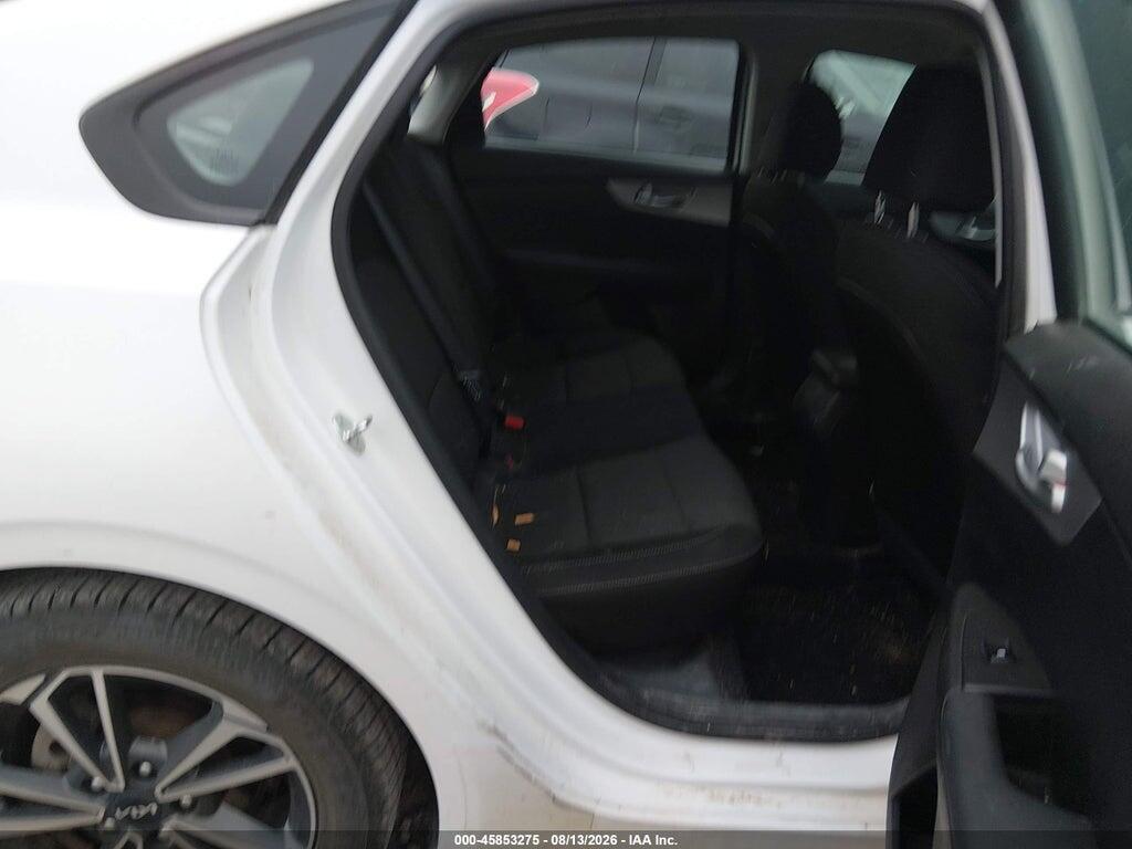 3KPF24AD9PE647592 2023 KIA FORTE photo no. 8