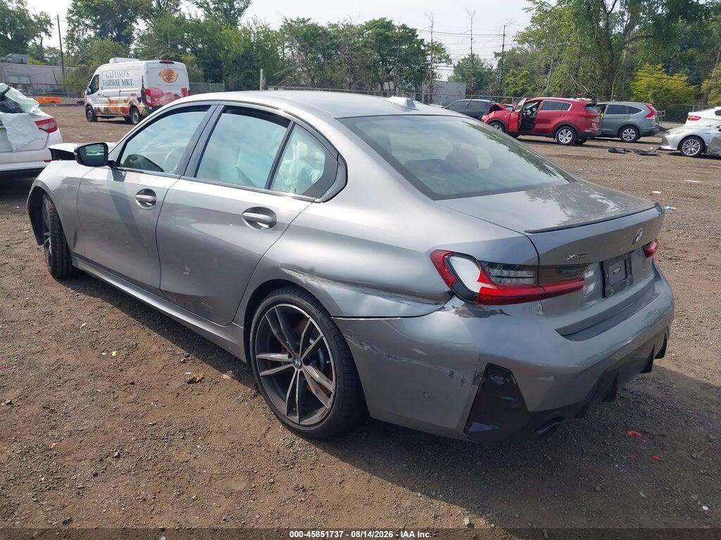 3MW89FF08P8D27648 2023 BMW 330I photo no. 3