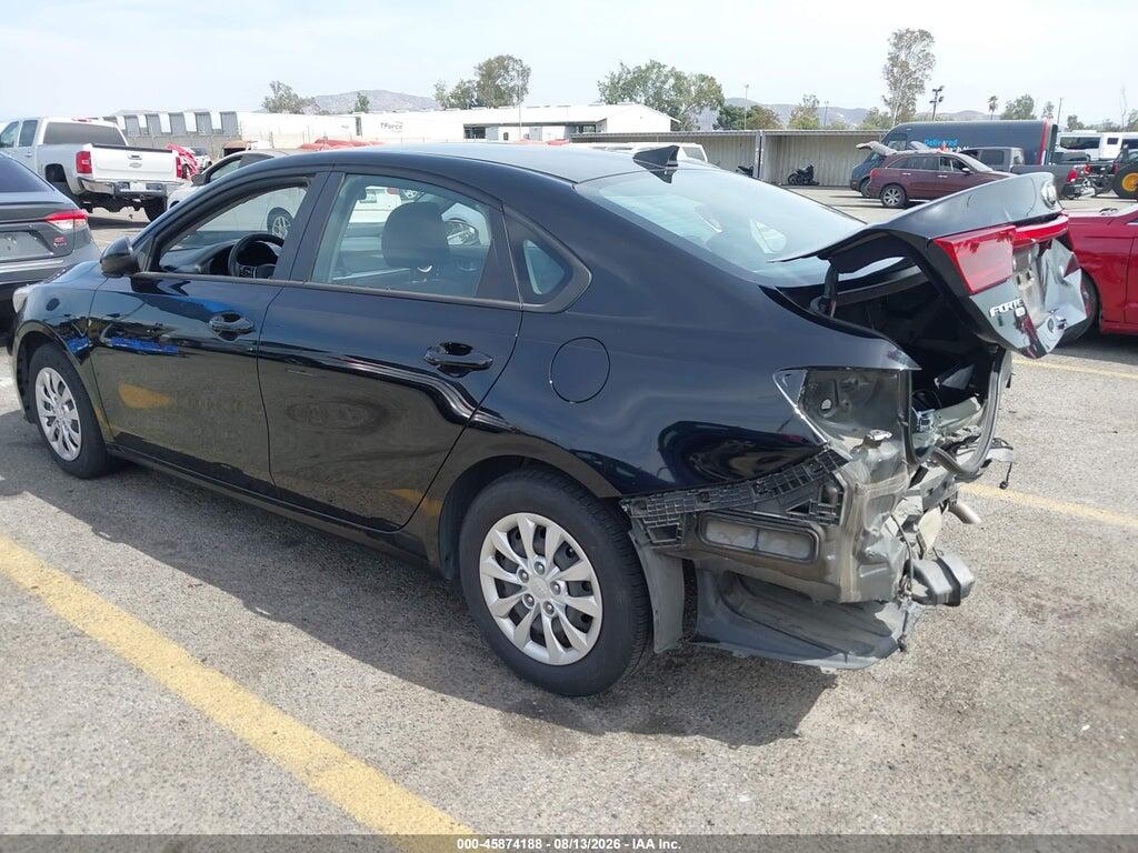 3KPF24AD7ME313735 2021 KIA FORTE photo no. 3