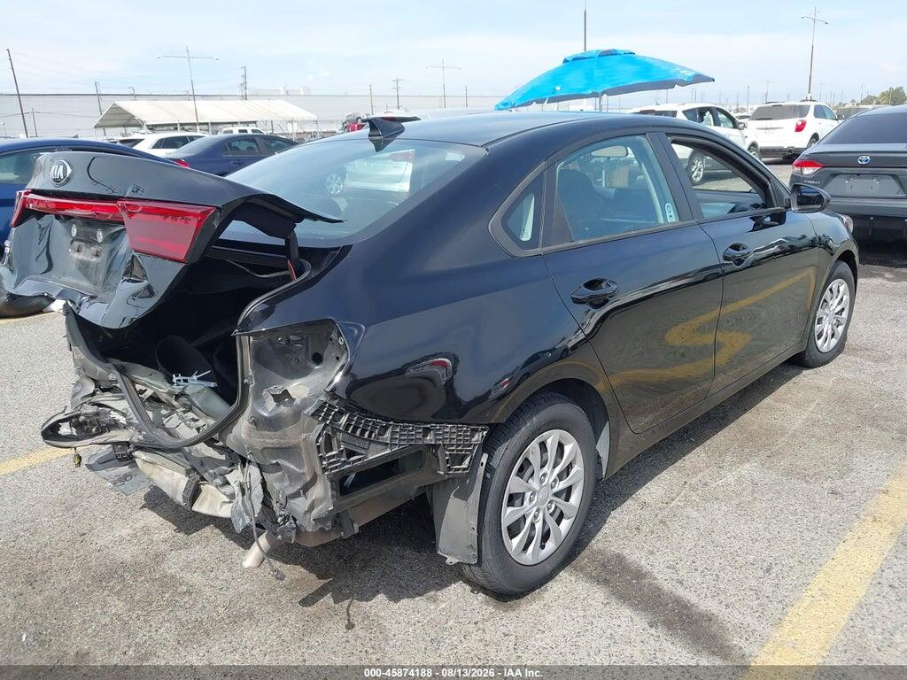 3KPF24AD7ME313735 2021 KIA FORTE photo no. 4