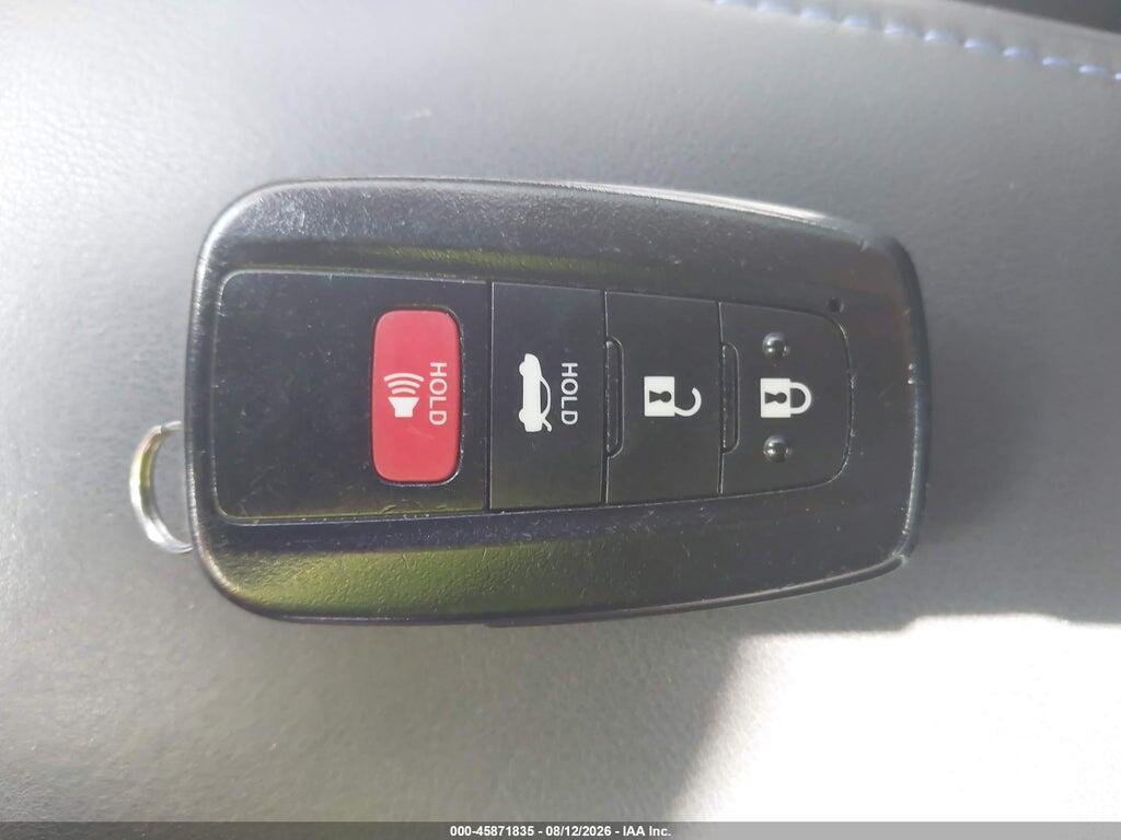 5YFT4MCE1MP060932 2021 TOYOTA COROLLA photo no. 11