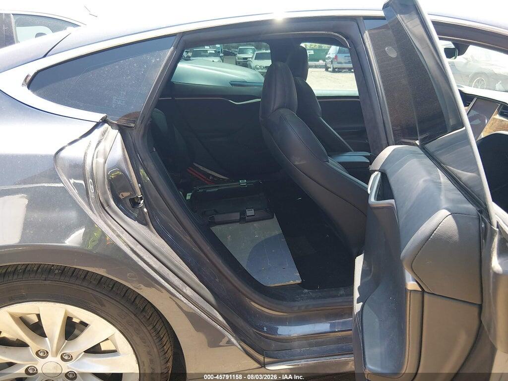 5YJSA1E20LF391386 2020 TESLA MODEL S photo no. 8