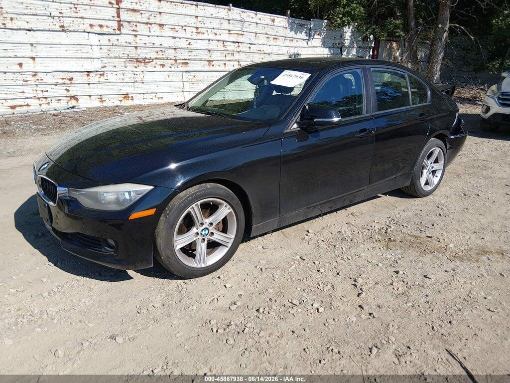 WBA3C3C59DF146524 2013 BMW 320I photo no. 2