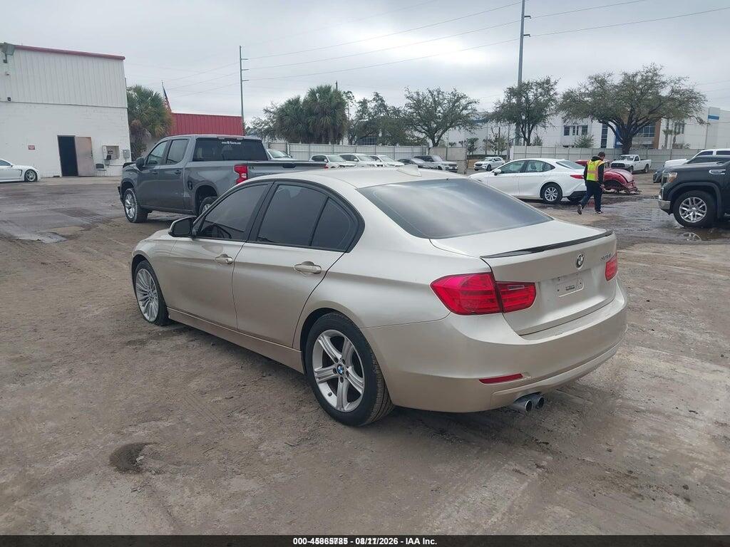 WBA3A5G55DNP21302 2013 BMW 328I photo no. 3