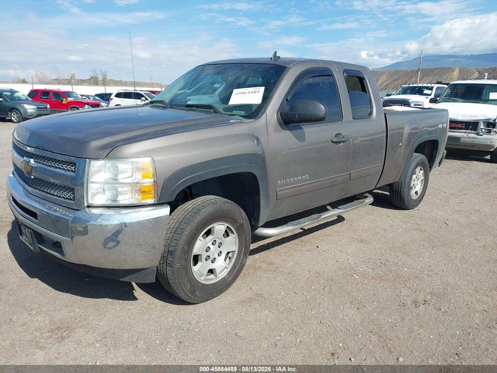 1GCRKSE73DZ218602 2013 CHEVROLET SILVERADO 1500 photo no. 2