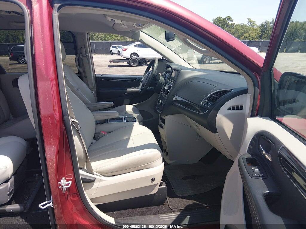 2C4RC1BG8DR647398 2013 CHRYSLER TOWN & COUNTRY photo no. 5
