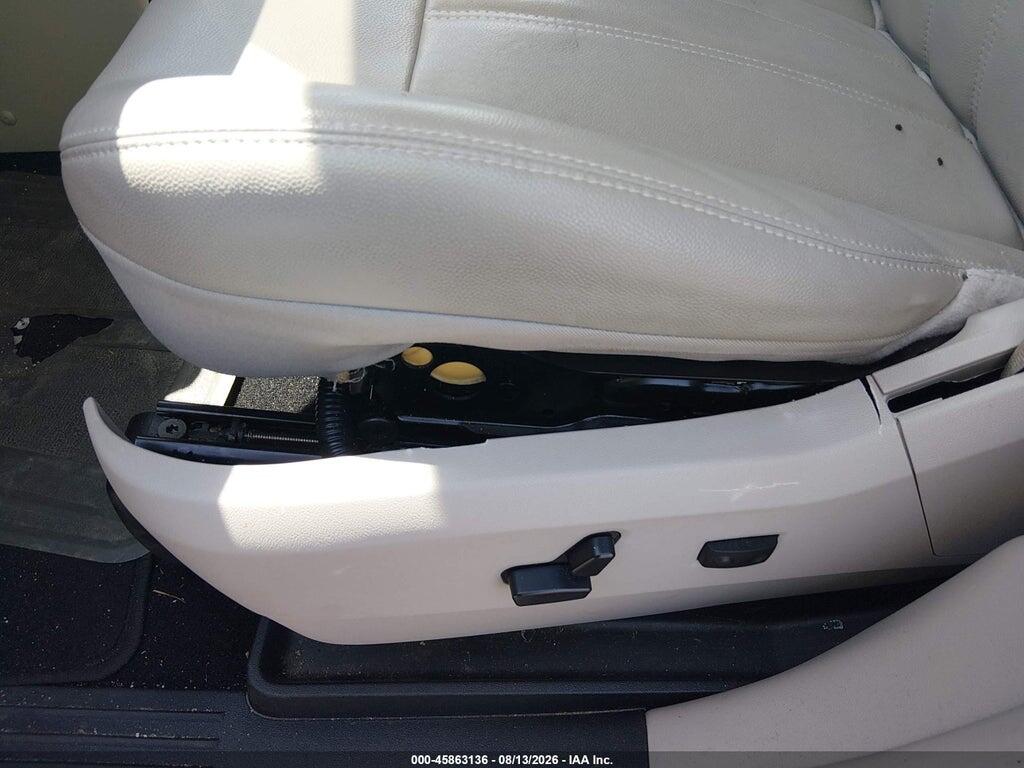 2C4RC1BG8DR647398 2013 CHRYSLER TOWN & COUNTRY photo no. 6