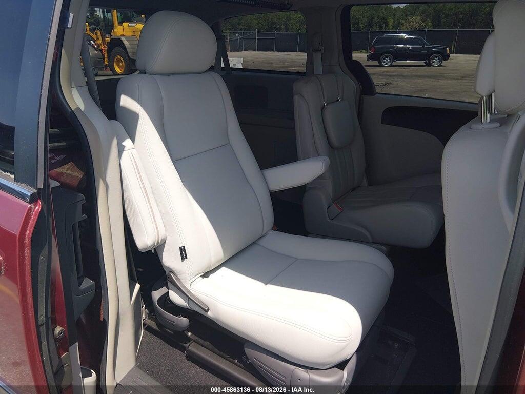 2C4RC1BG8DR647398 2013 CHRYSLER TOWN & COUNTRY photo no. 8