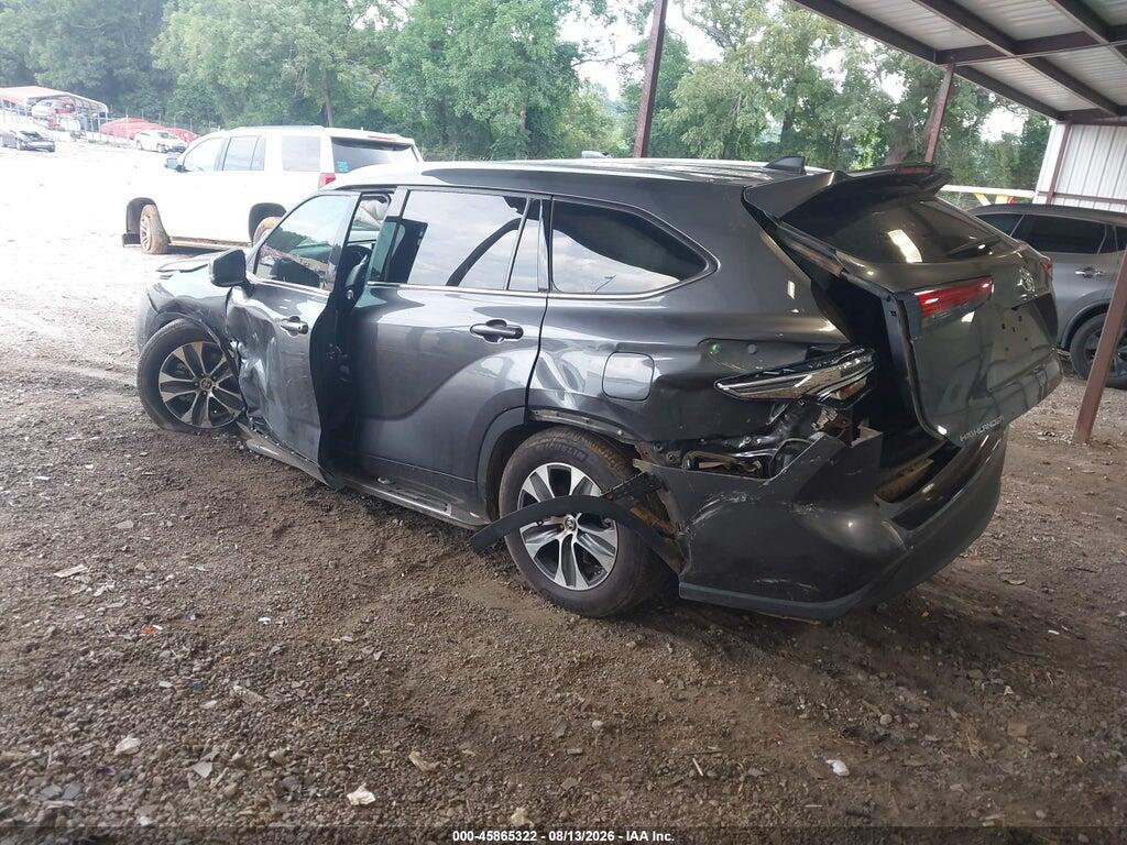 5TDGZRAH2MS031640 2021 TOYOTA HIGHLANDER photo no. 3
