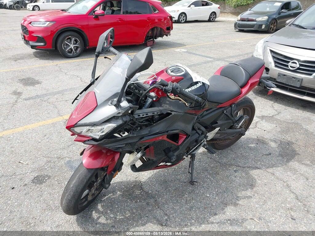 ML5EXEM16MDA34425 2021 KAWASAKI EX650 photo no. 2