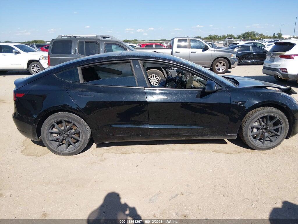 5YJ3E1EA1MF042304 2021 TESLA MODEL 3 photo no. 11