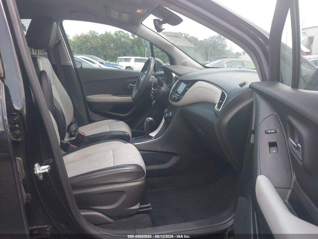 KL7CJPSMXMB371337 2021 CHEVROLET TRAX photo no. 5