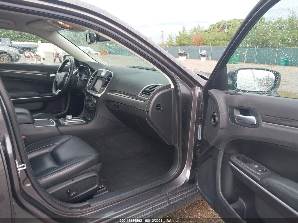 2C3CCAAG1MH661693 2021 CHRYSLER 300 photo no. 5