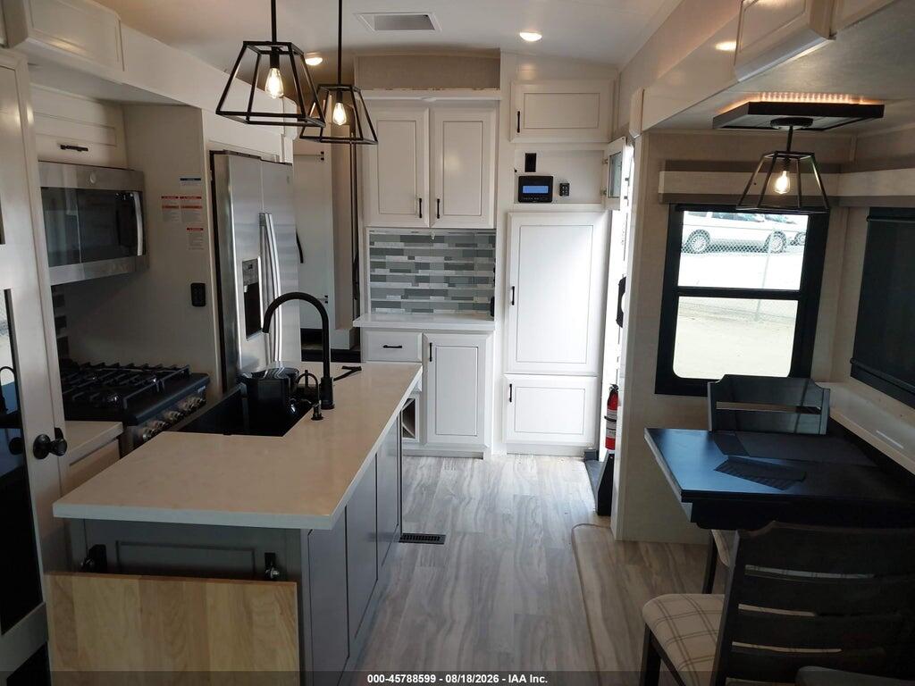 1UJCF0BV0R1RU0052 2024 JAYCO 36SSWS photo no. 5