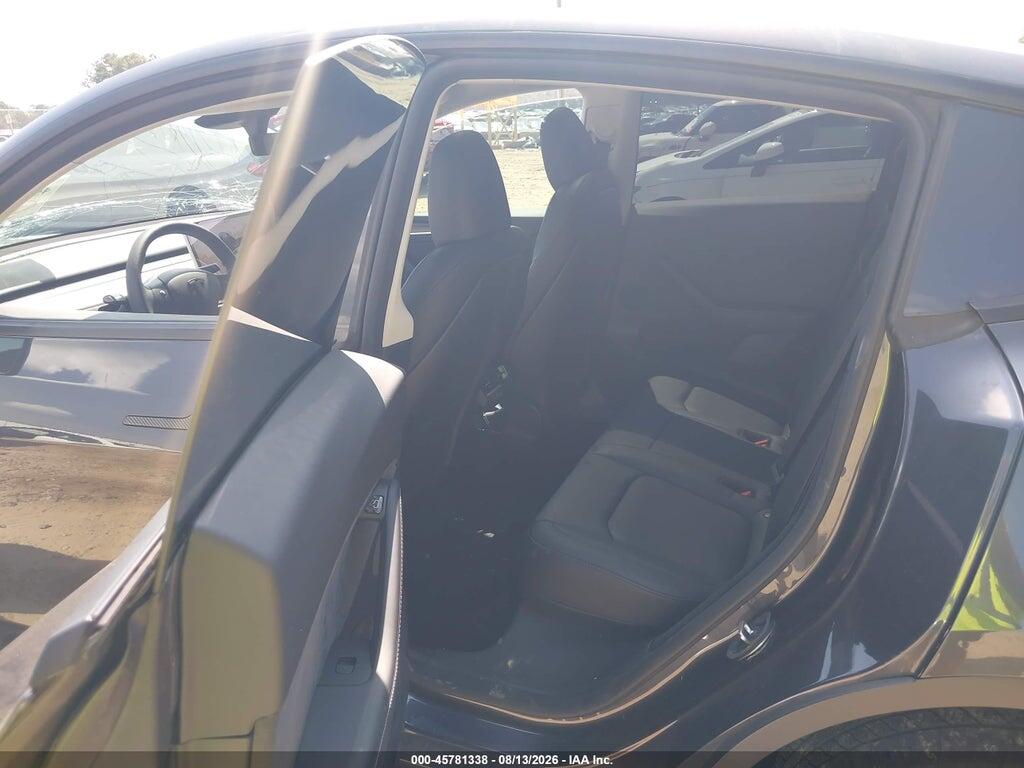 7SAYGDED6RF113759 2024 TESLA MODEL Y photo no. 8