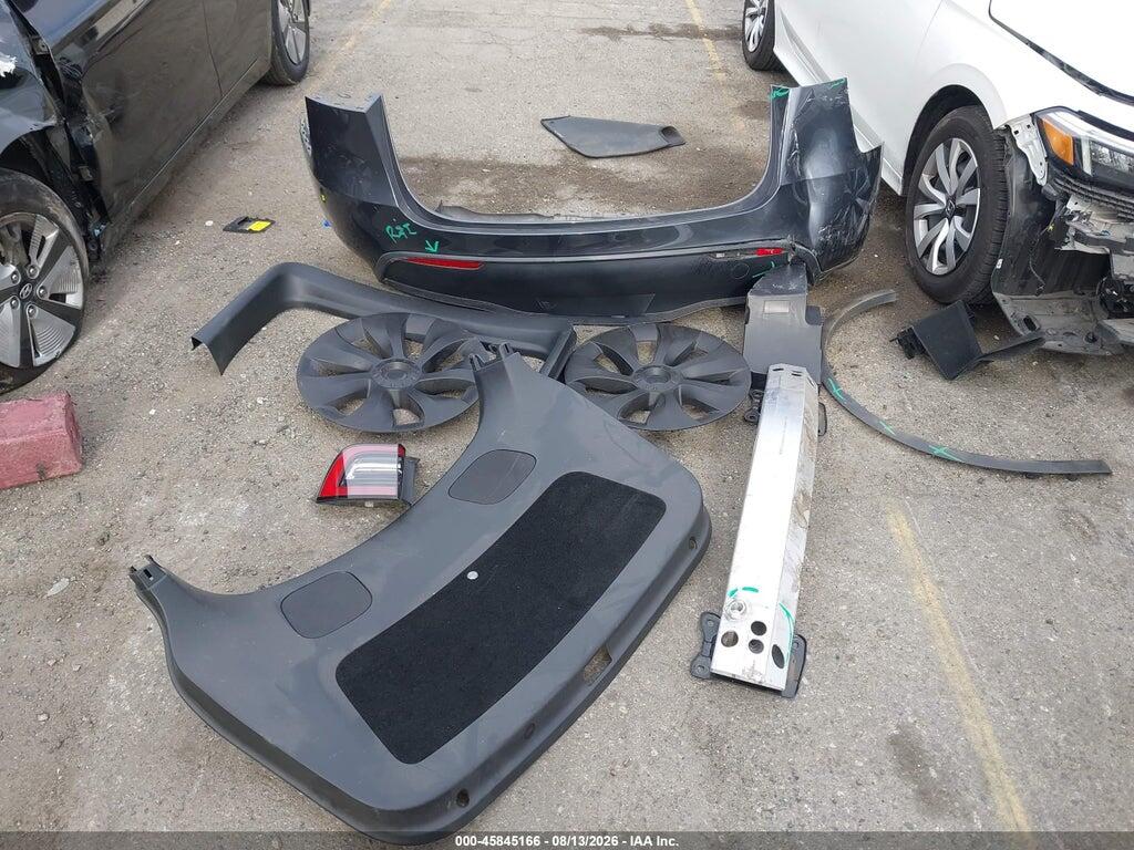 7SAYGDEE2PF873774 2023 TESLA MODEL Y photo no. 11