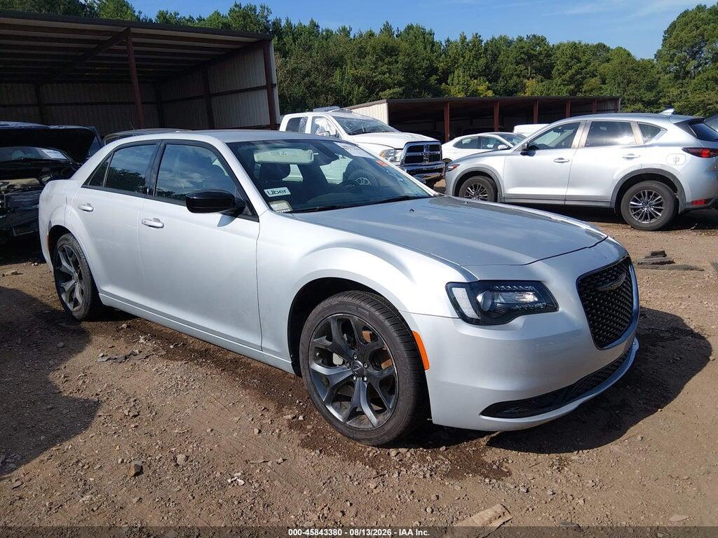 2C3CCAAG7PH600868 2023 CHRYSLER 300 photo no. 1