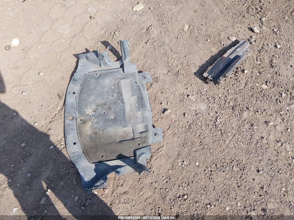 2C3CCAAG7PH600868 2023 CHRYSLER 300 photo no. 12
