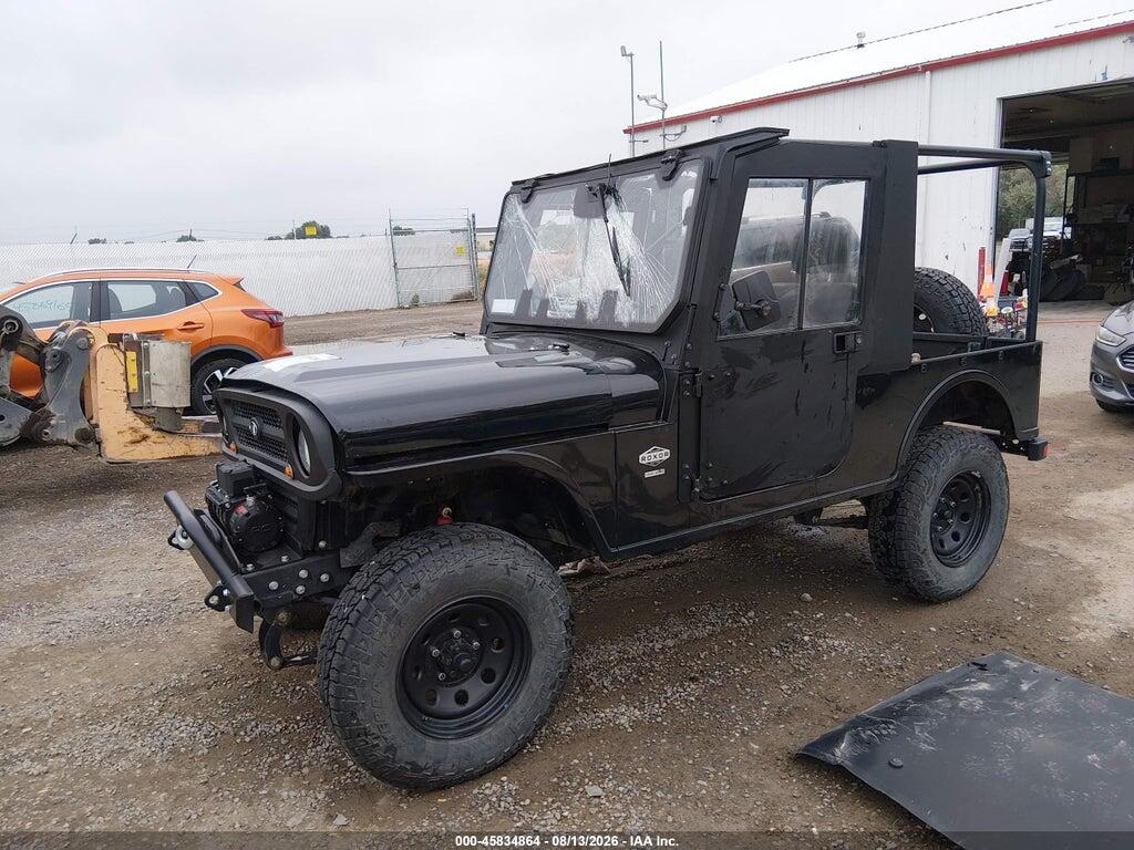 A5ZAAAAATPA010718 2023 MAHINDRA ROXOR photo no. 2