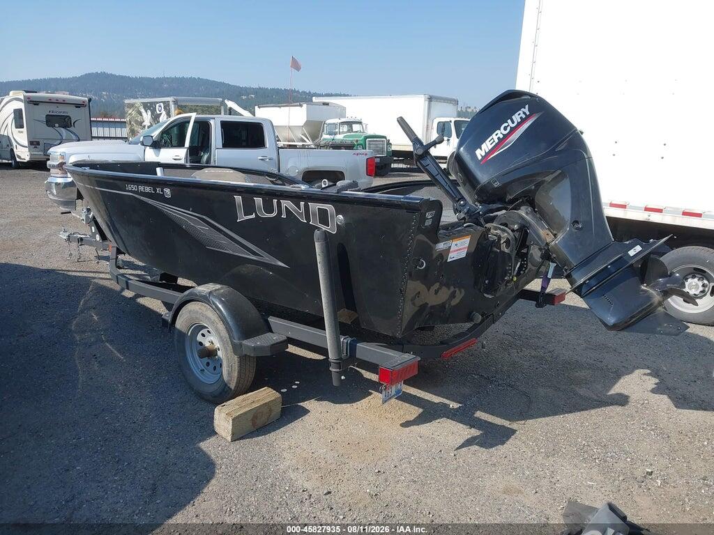 00000LBBJD325B323 2023 LUND 1650 REBEL XL photo no. 3