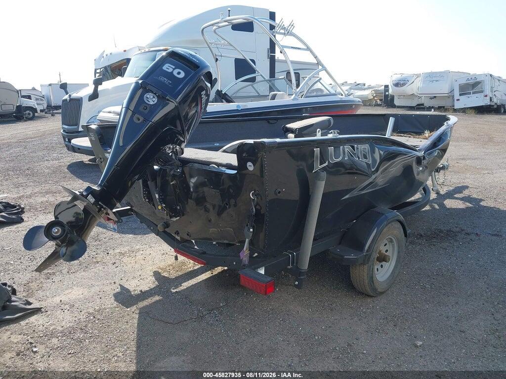 00000LBBJD325B323 2023 LUND 1650 REBEL XL photo no. 4