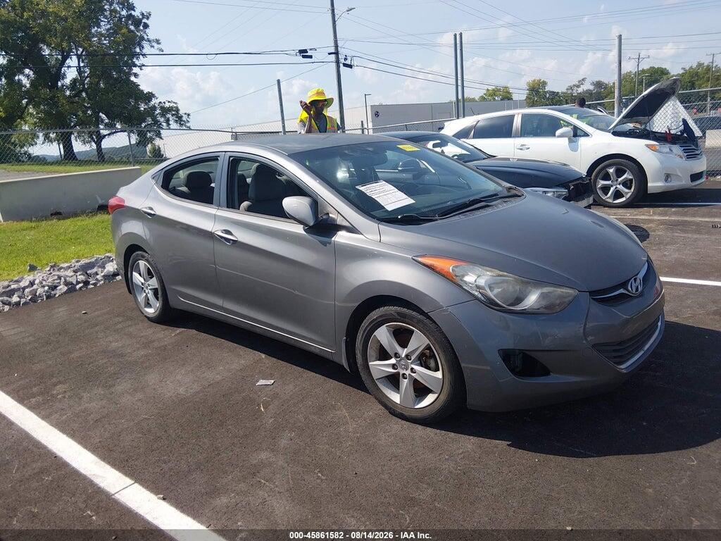 5NPDH4AE7DH334692 2013 HYUNDAI ELANTRA photo no. 1