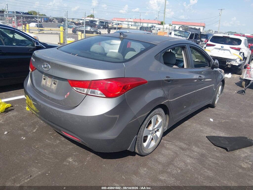 5NPDH4AE7DH334692 2013 HYUNDAI ELANTRA photo no. 4