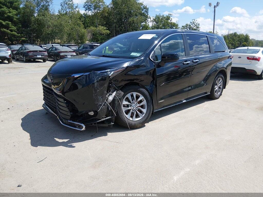 5TDYSKFCXMS010256 2021 TOYOTA SIENNA photo no. 2