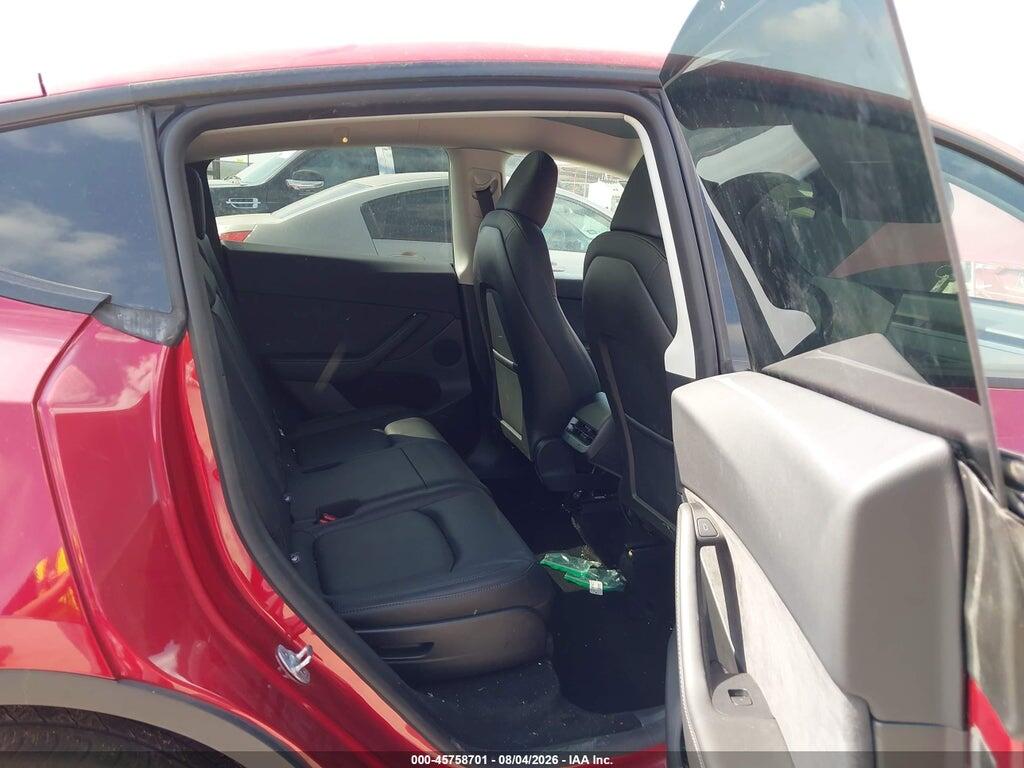 7SAYGAEE2RF210044 2024 TESLA MODEL Y photo no. 8