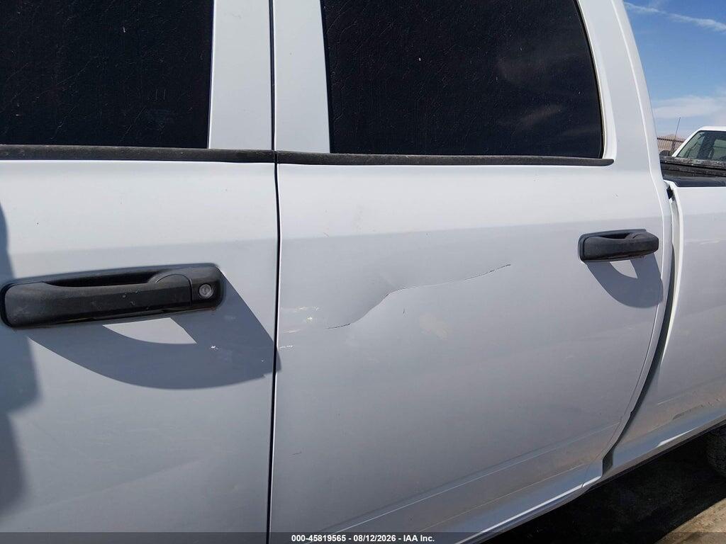 3C63R3GL0PG552244 2023 RAM 3500 photo no. 2