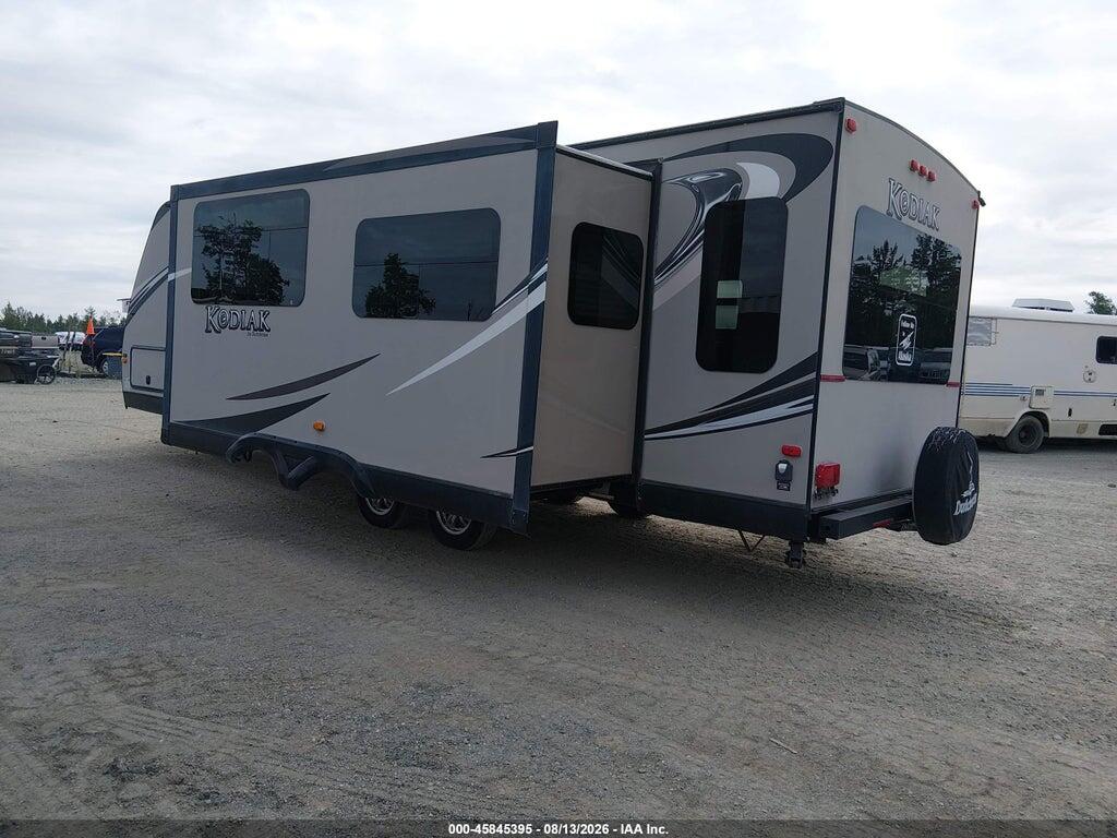 47CTS5P27DK170411 2013 DUTCHMEN KODIAK 263RLSL photo no. 3