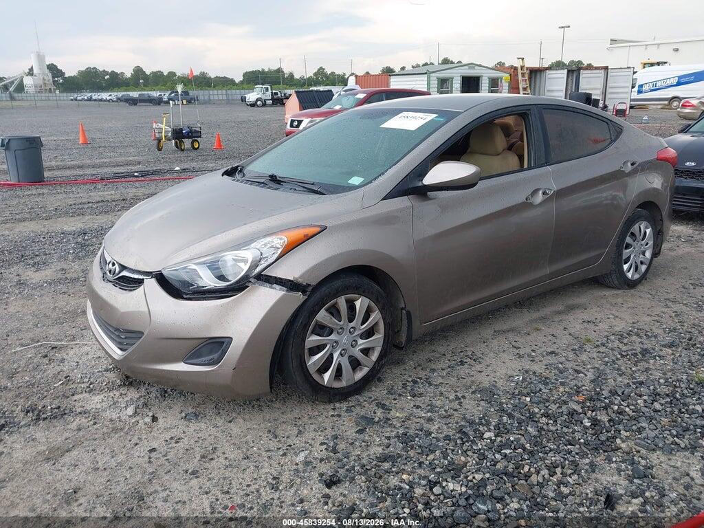 5NPDH4AEXDH214904 2013 HYUNDAI ELANTRA photo no. 2