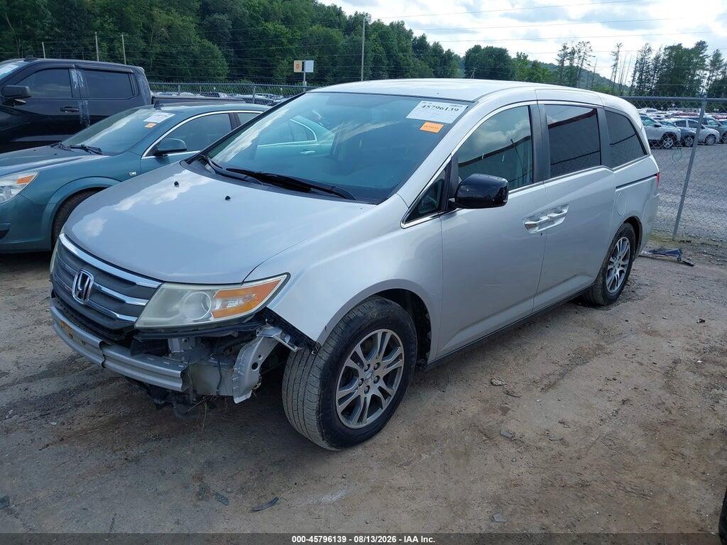5FNRL5H45DB055893 2013 HONDA ODYSSEY photo no. 2