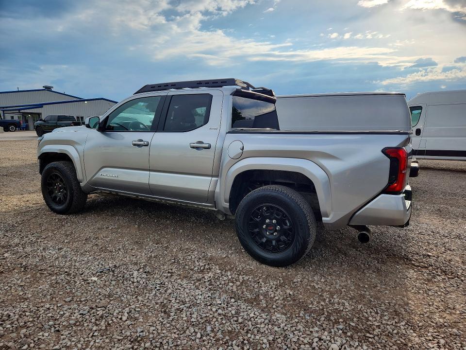 2025 TOYOTA TACOMA SR5 — Фото 2 из 13