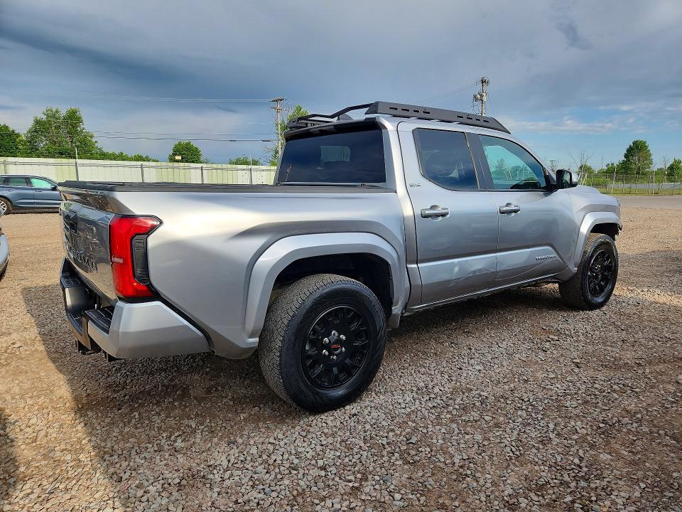 2025 TOYOTA TACOMA SR5 — Фото 3 из 13