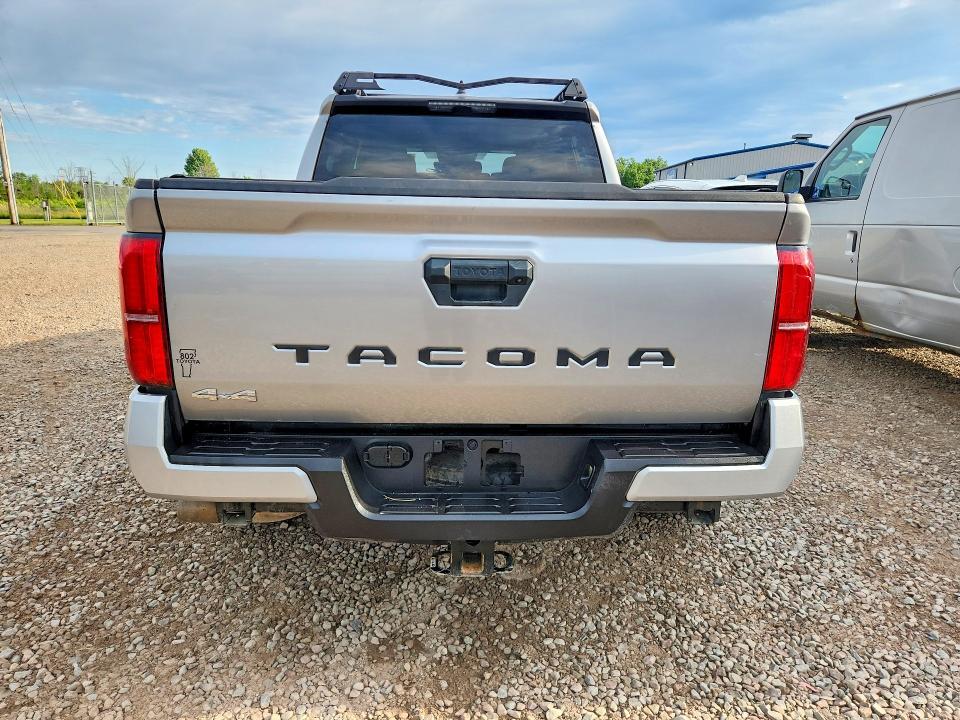 2025 TOYOTA TACOMA SR5 — Фото 6 из 13