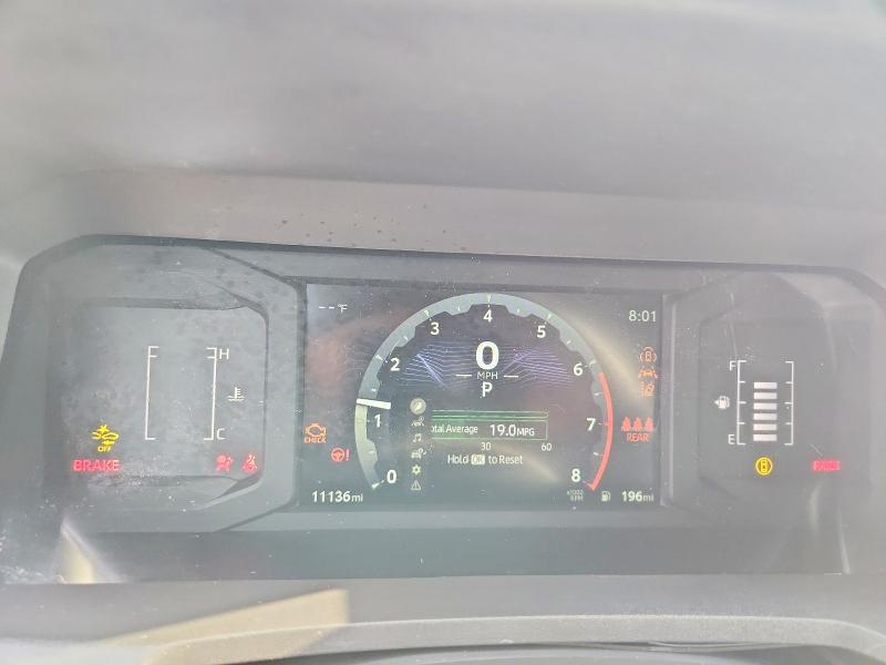 2025 TOYOTA TACOMA SR5 — Фото 9 из 13