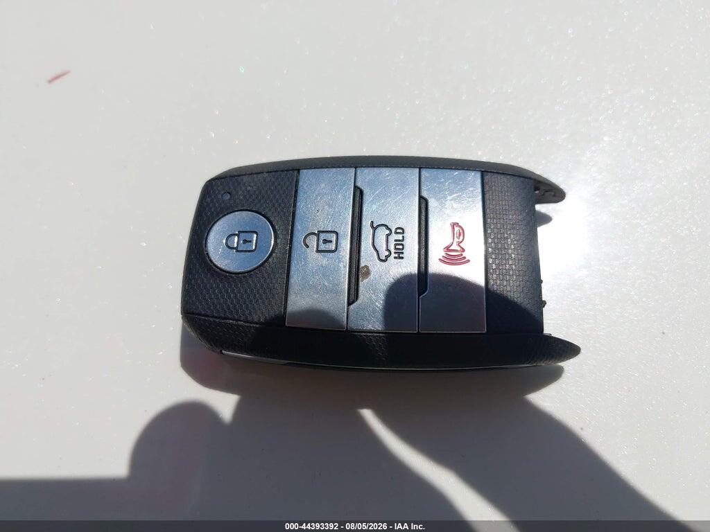 KNDCE3LG9L5060844 2020 KIA NIRO EV photo no. 11
