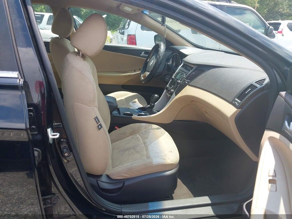 5NPEB4AC6BH202301 2011 HYUNDAI SONATA photo no. 5