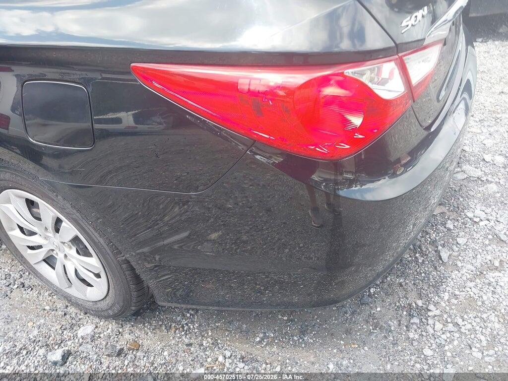 5NPEB4AC6BH202301 2011 HYUNDAI SONATA photo no. 6