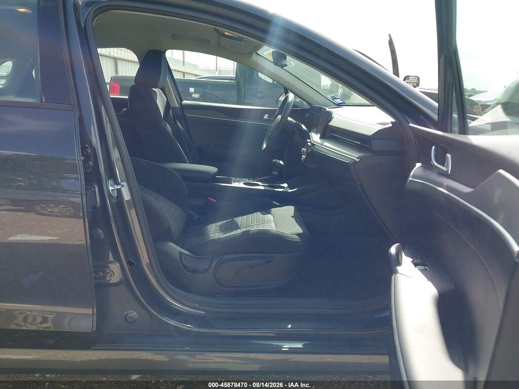 KNAG24J75T5465129 2026 KIA K5 photo no. 5