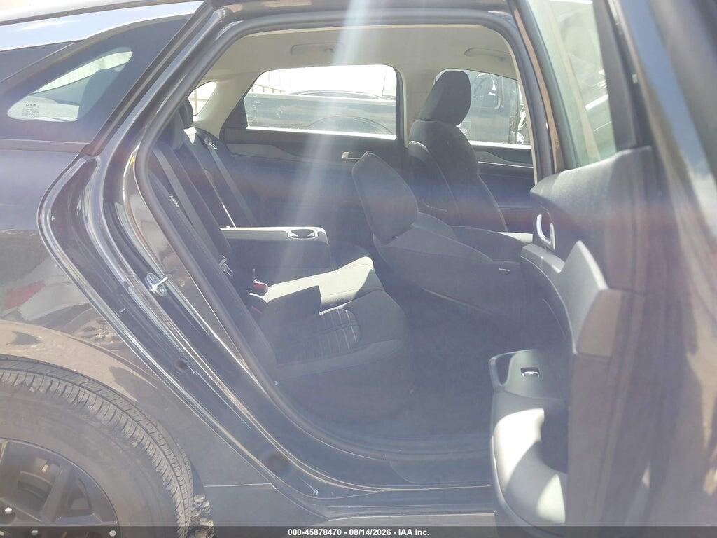 KNAG24J75T5465129 2026 KIA K5 photo no. 8